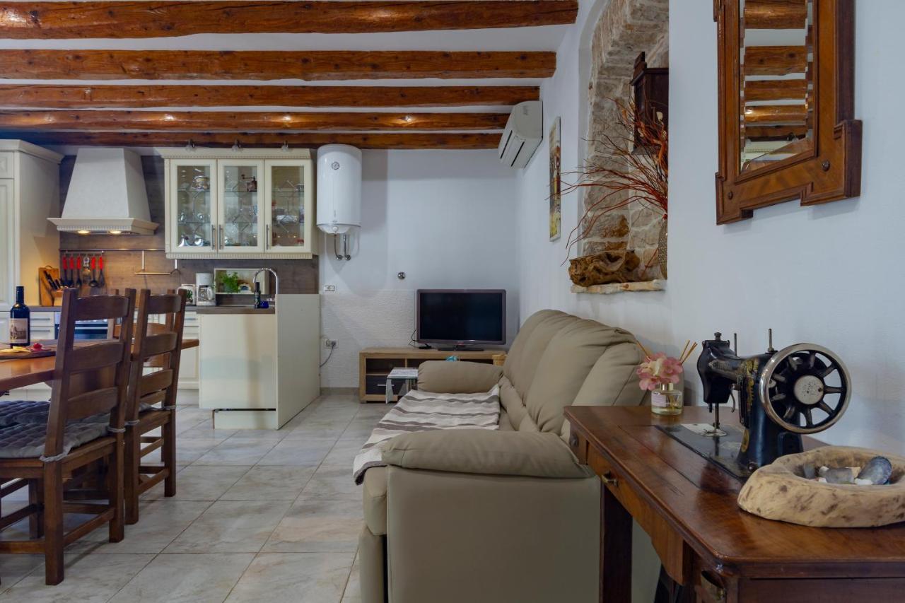 Holiday Stone House Бале Екстер'єр фото